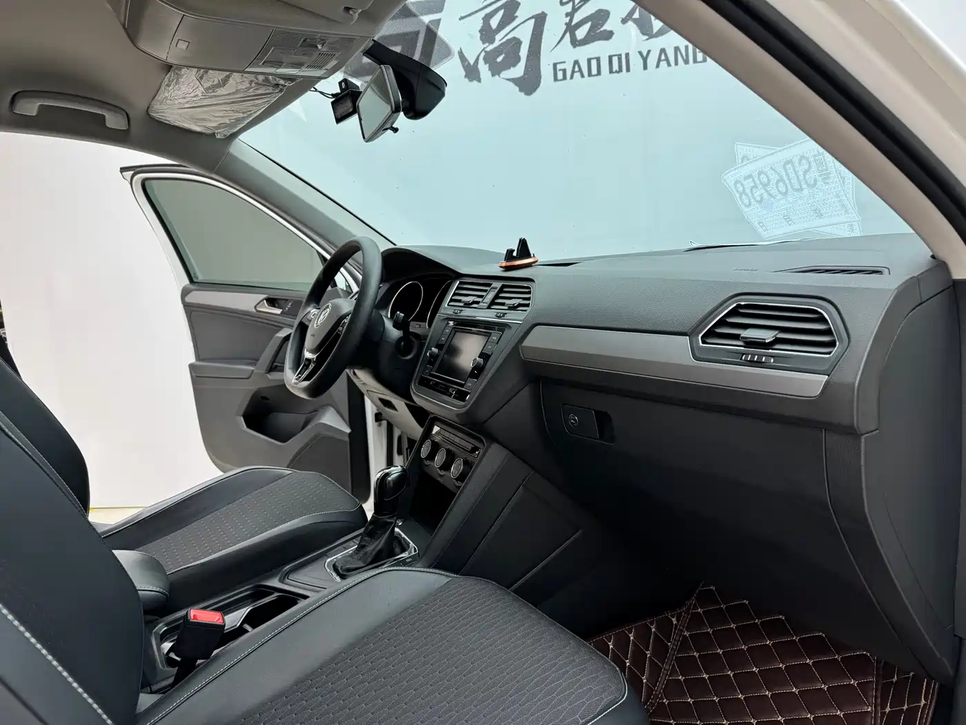 Volkswagen Tiguan L 2019 330TSI Automatic 2WD Trend Edition China VI фото 14