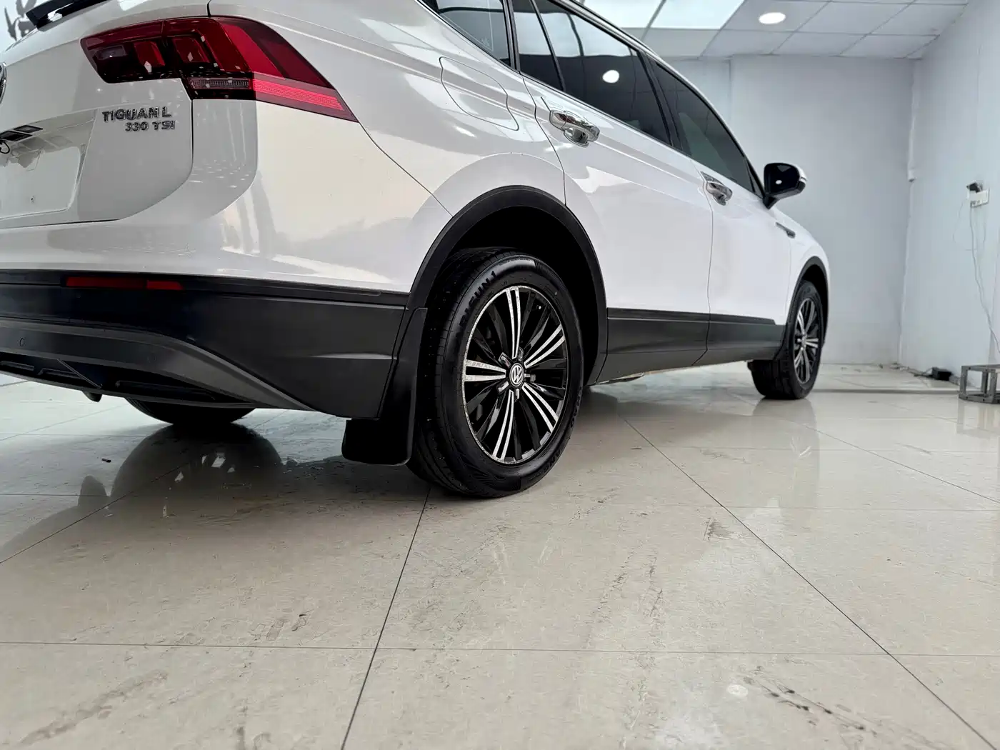 Volkswagen Tiguan L 2019 330TSI Automatic 2WD Trend Edition China VI фото 21
