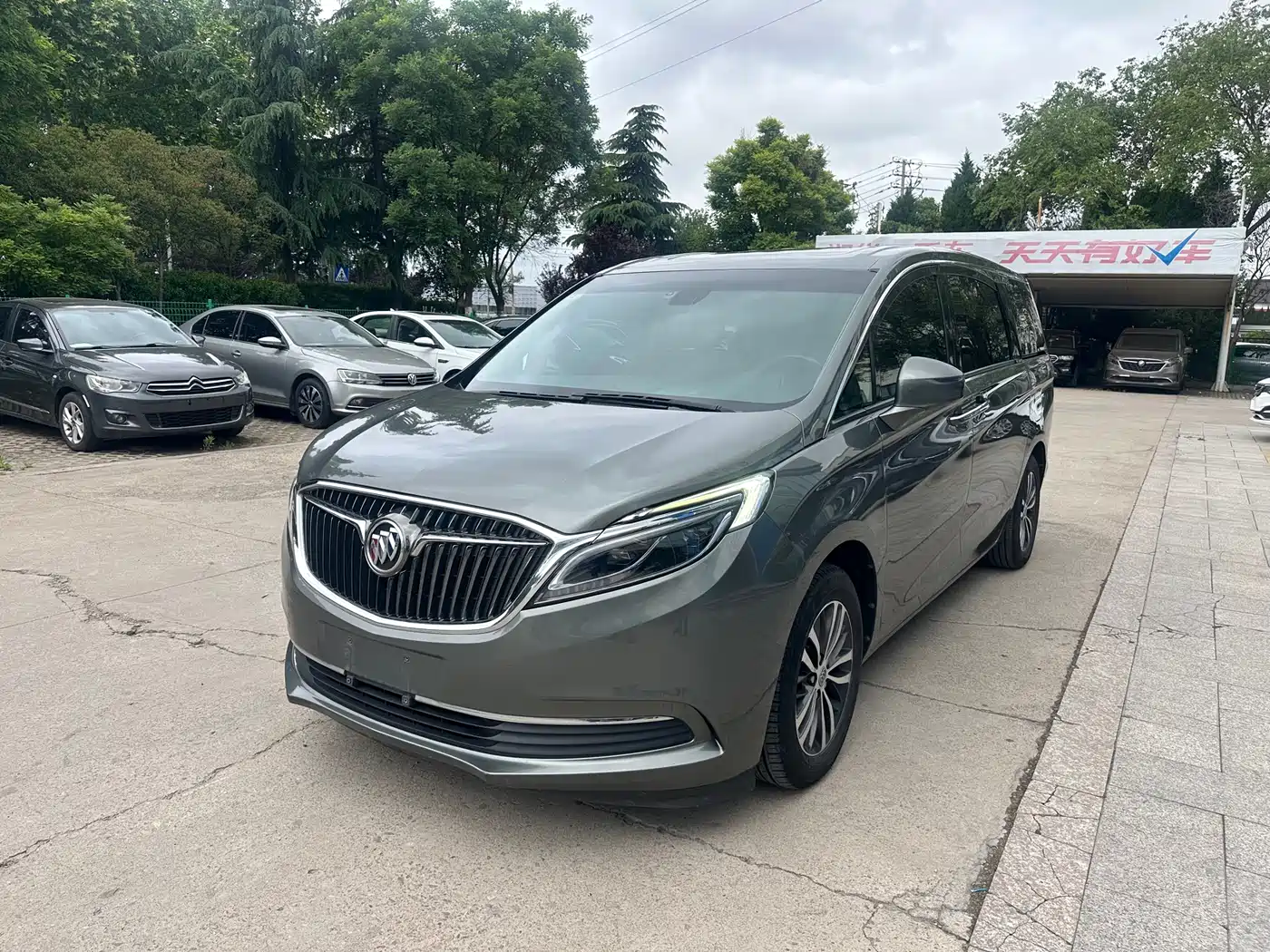 Buick GL8 2018 ES 28T Luxury Type China VI