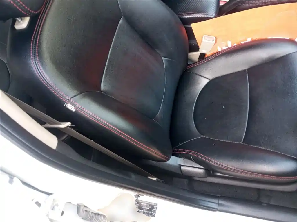 Hyundai Verna 2014 1.4L Manual Smart GLS фото 25