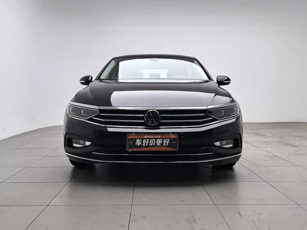 Фото 3 - Volkswagen Magotan