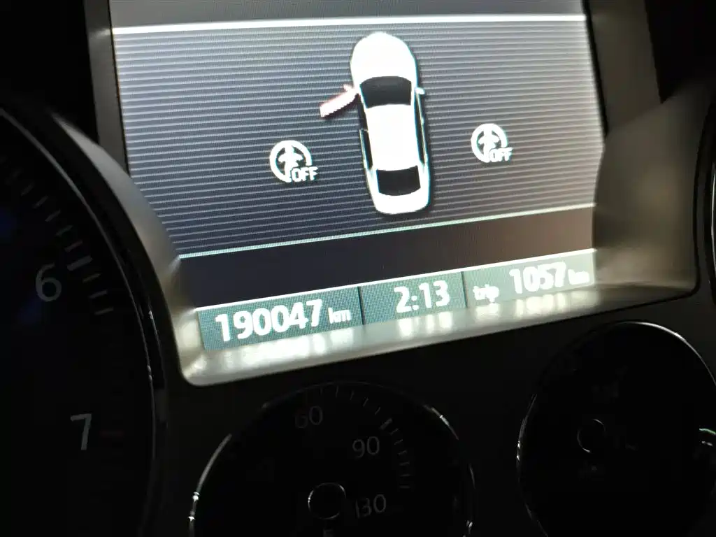 Volkswagen Phaeton 2012 3.0L Executive фото 9