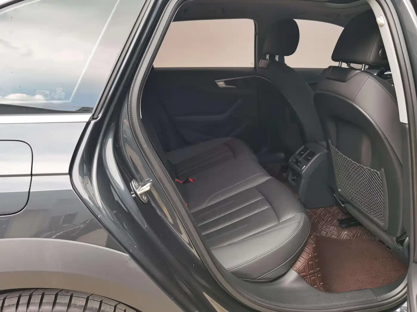 Audi A4 (Import) 2021 allroad quattro Explorer фото 28
