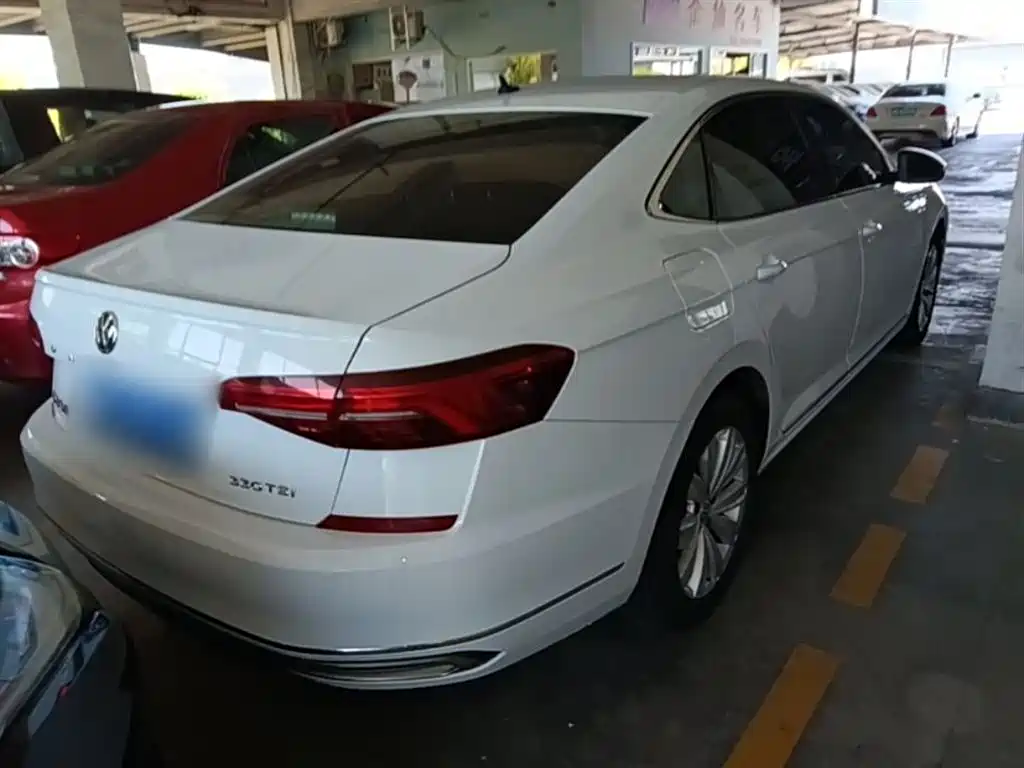 Volkswagen Passat 2019 330TSI Elite Version China VI фото 7