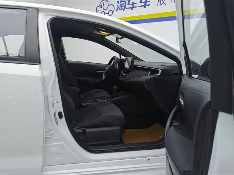 Toyota Levin 2022 TNGA 1.5L CVT Progressive Edition фото 8