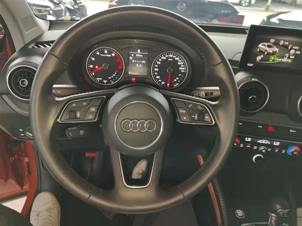 Audi Q2L 2020 35 TFSI Fashion Elegance Model фото 11