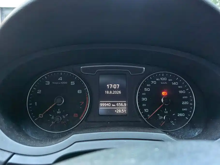 Фото 14 - Audi Q3