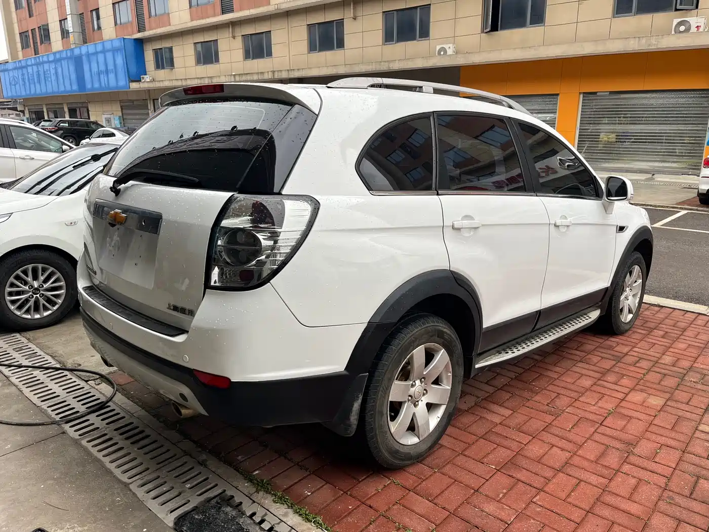 Chevrolet Captiva 2014 2.4L 2WD Urban 7-seater фото 15