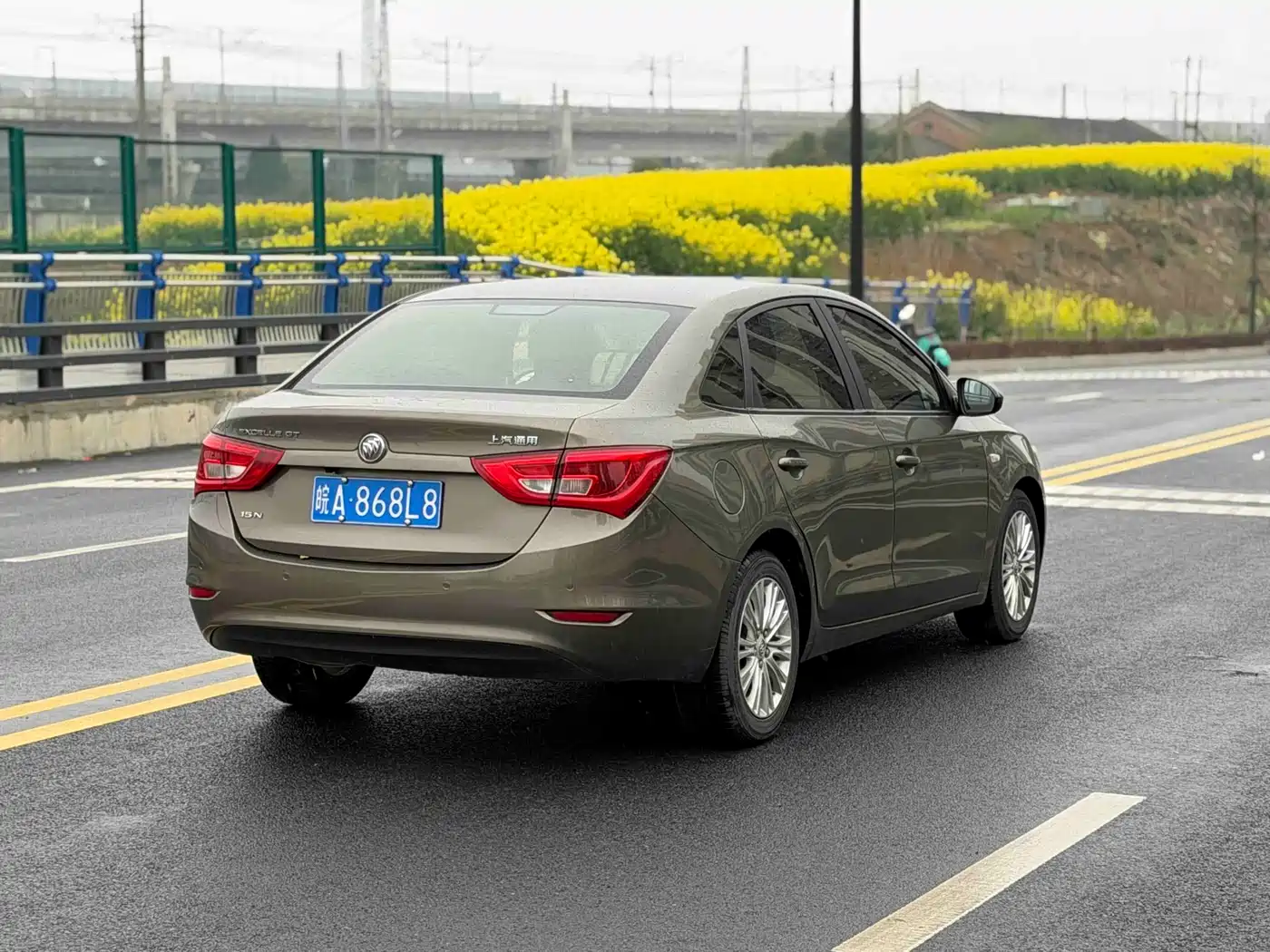 Buick Excelle 2016 15N Automatic Elite фото 10