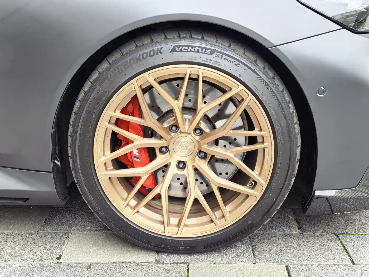BMW M5 New Energy 2025 M5 фото 4