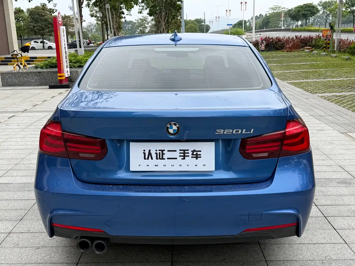 BMW 3 Series 2019 320Li M Sport Black Night Edition фото 12