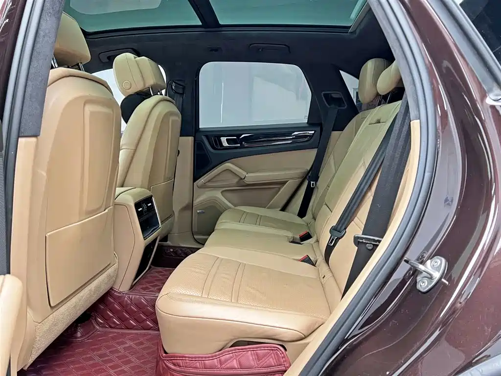 Porsche Cayenne New Energy 2020 Cayenne E-Hybrid 2.0T фото 18