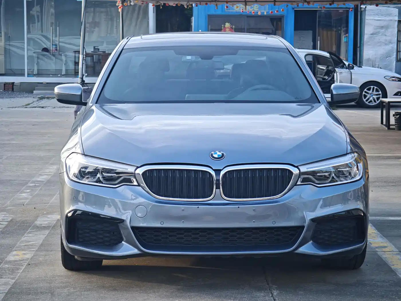 BMW 5 Series (Import) 2020 Model 525i M Sport Package фото 2
