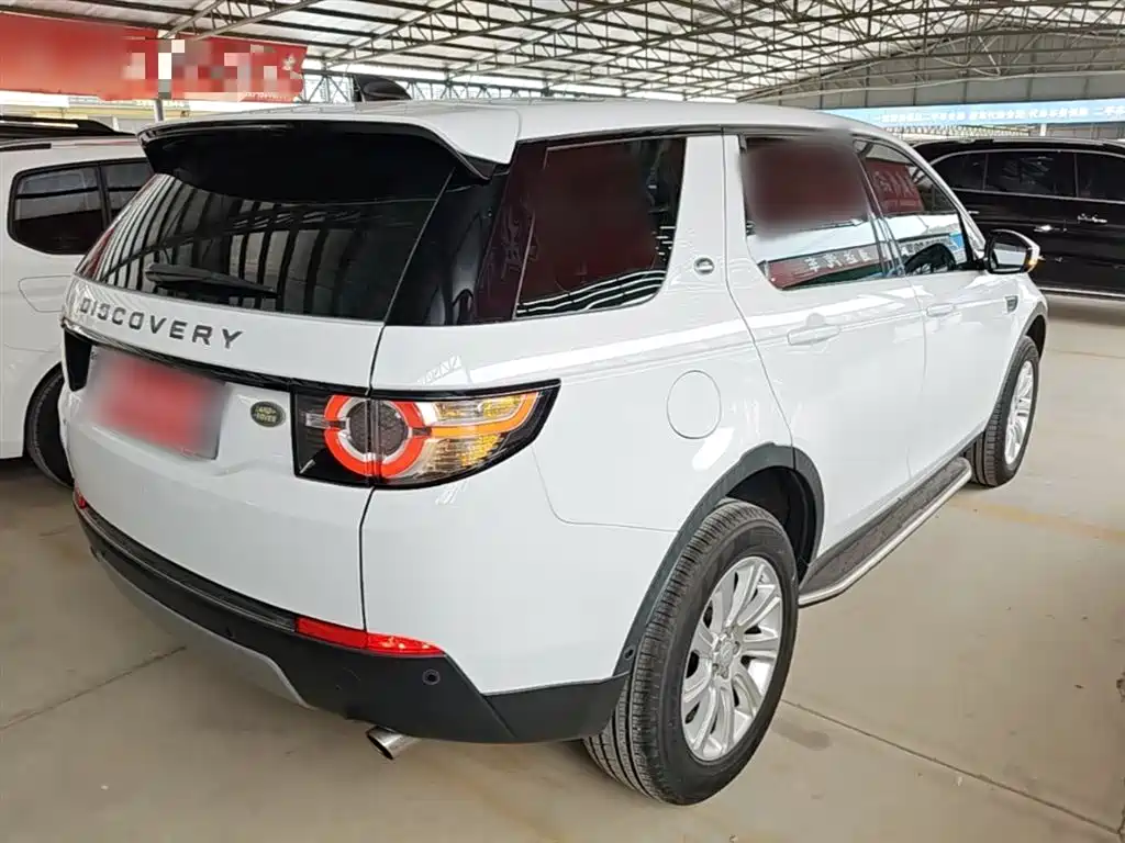 Land Rover Discovery Sport 2018 240PS SE Edition фото 7