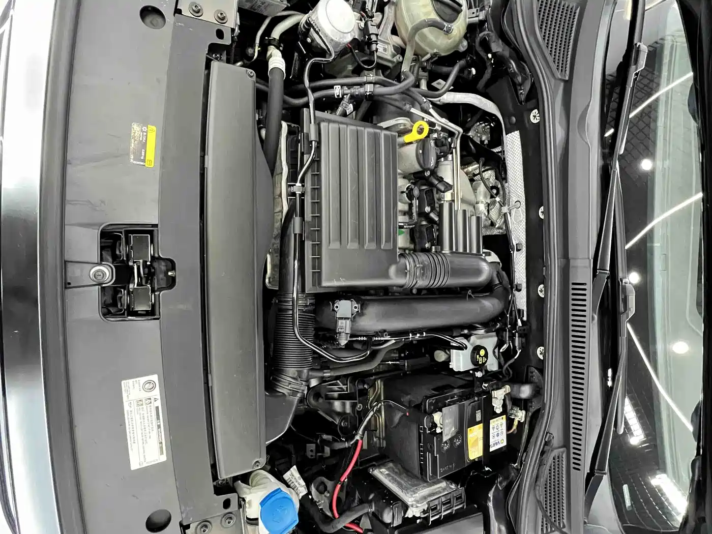 Volkswagen Passat 2021 Model 280TSI Business Edition фото 20
