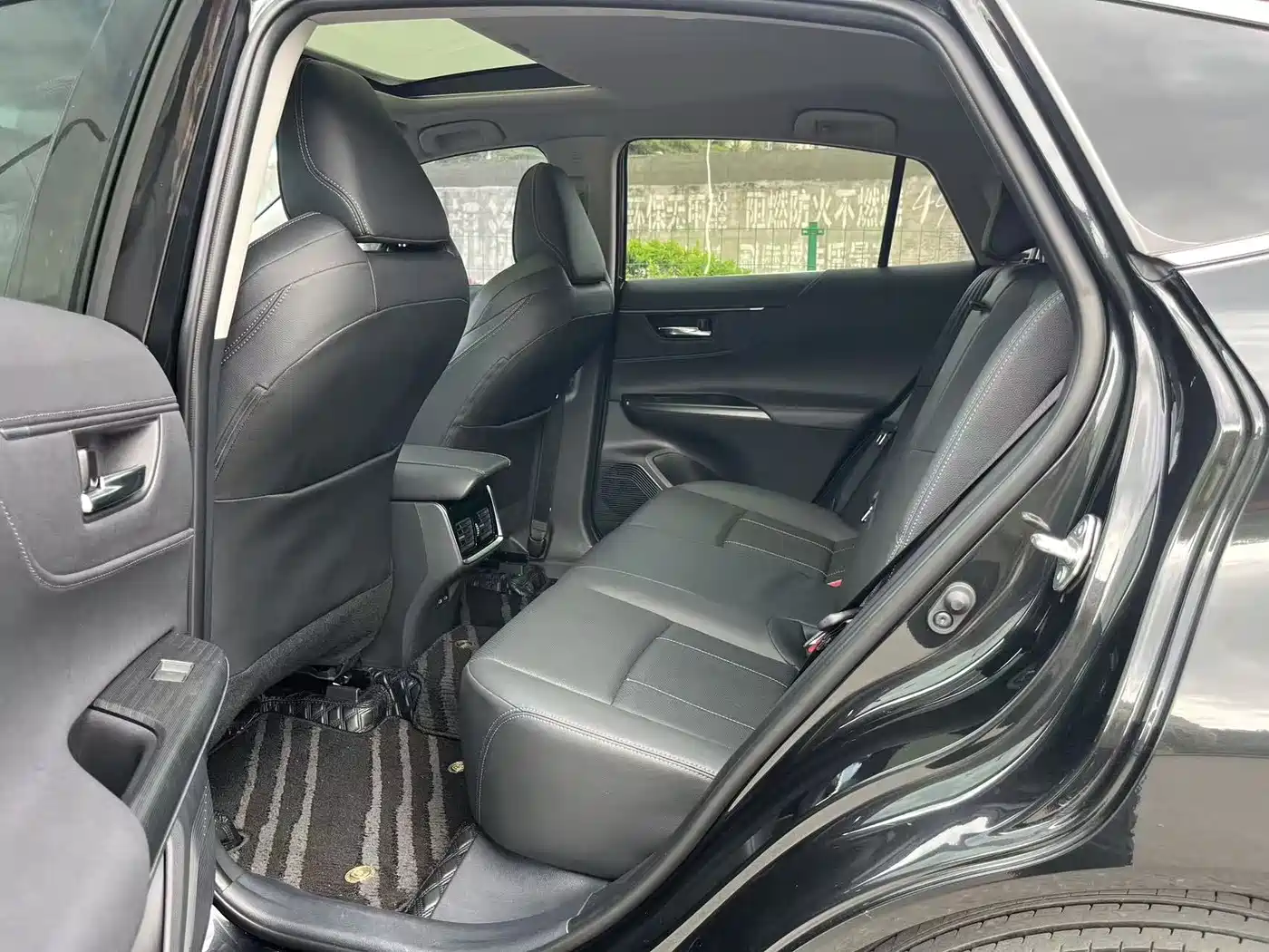 TOYOTA LING FANG HARRIER