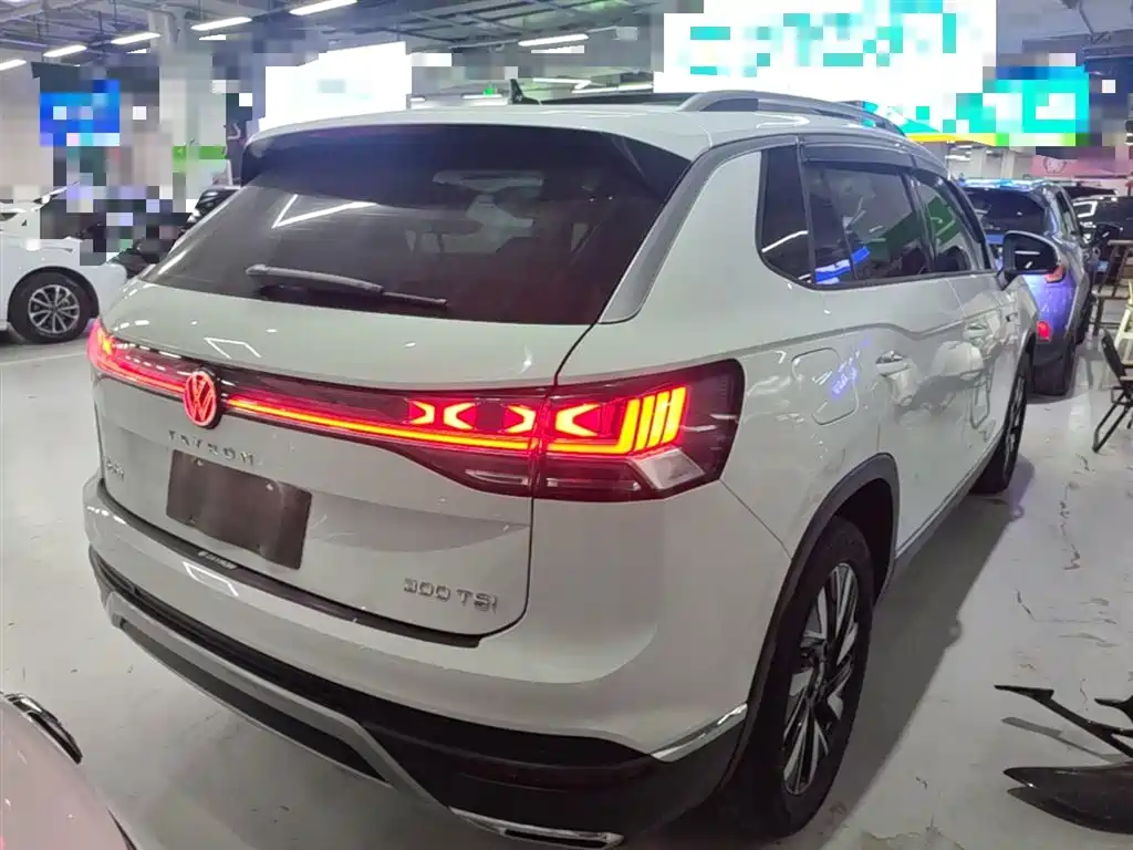 Volkswagen Tayron 2024 300TSI 2WD Luxury Plus Advanced фото 7