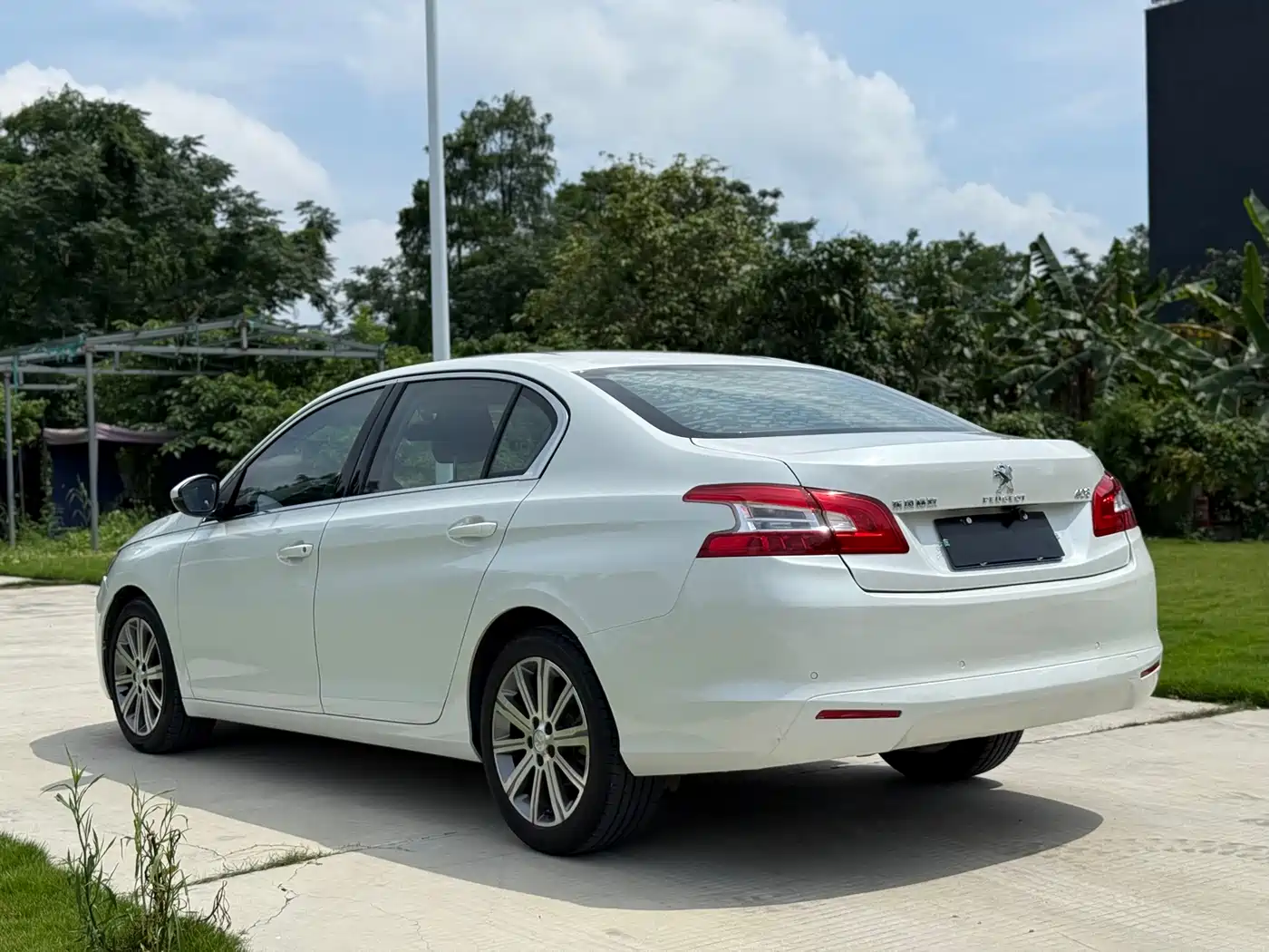 Peugeot 408 2018 Facelift 1.8L Automatic Luxury фото 6