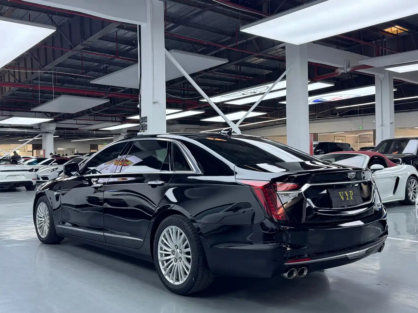 CADILLAC CT6