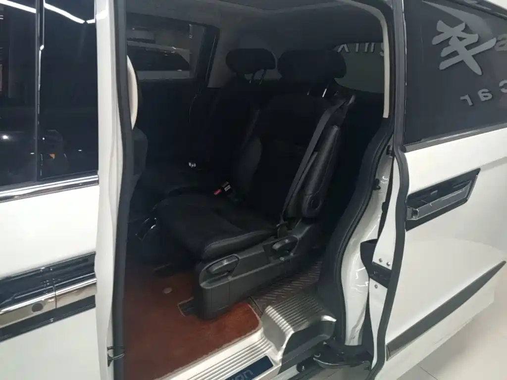Honda Elysion 2023 2022 Model 2.0L e:HEV Comfort Edition