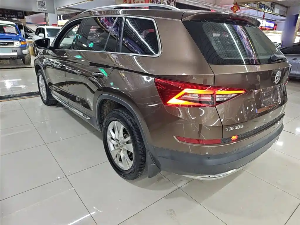 Škoda Kodiaq 2018 Facelift TSI330 5-seat 2WD Premium Luxury Edition фото 5