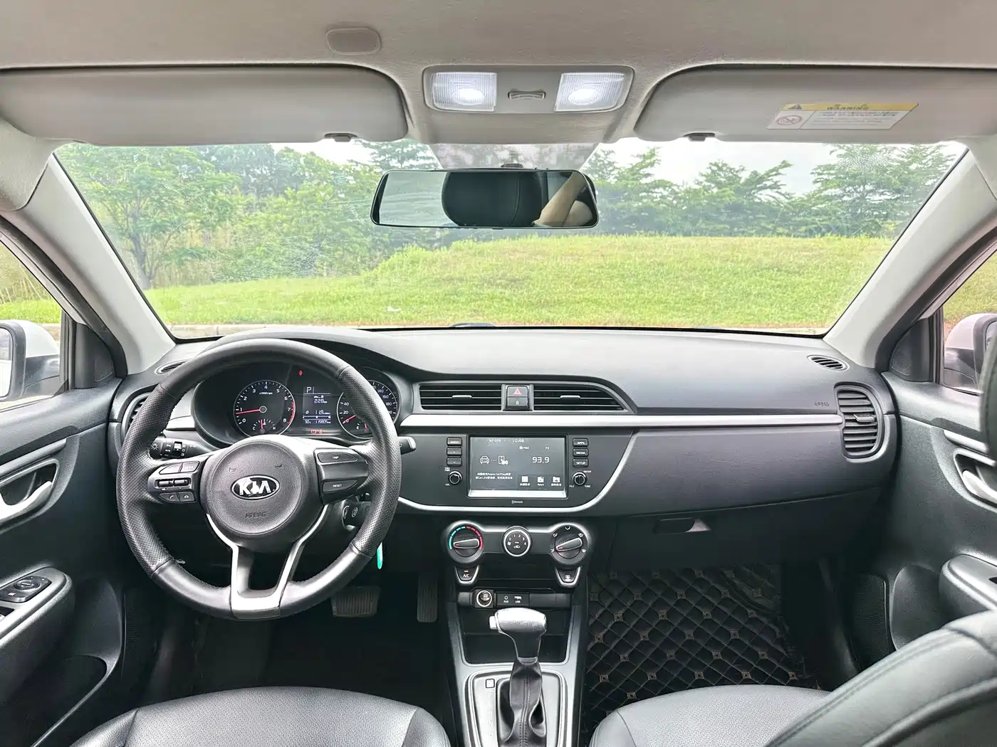 Photo 20 - Kia K2