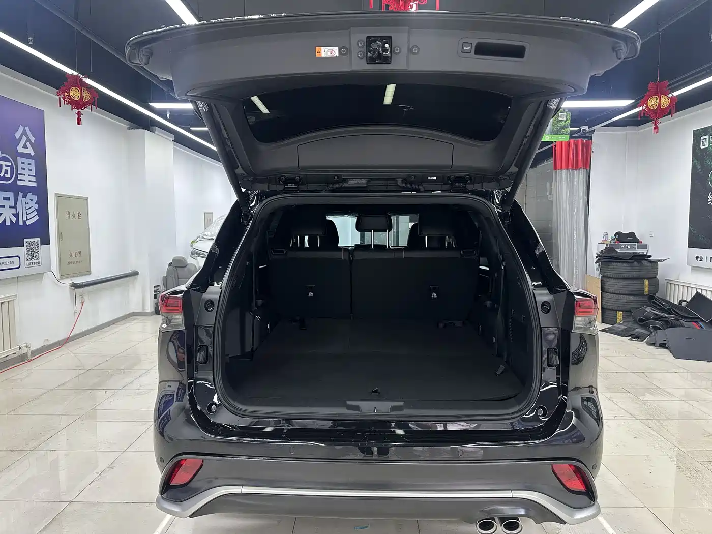 Toyota Crown Kluger 2024 2.5L HEV 4WD Premium Edition фото 8