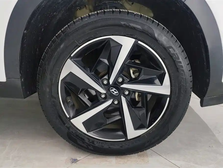 Hyundai Beijing Hyundai ix35 2021 240TGDi DCT 2WD GLS Leading Edition фото 6