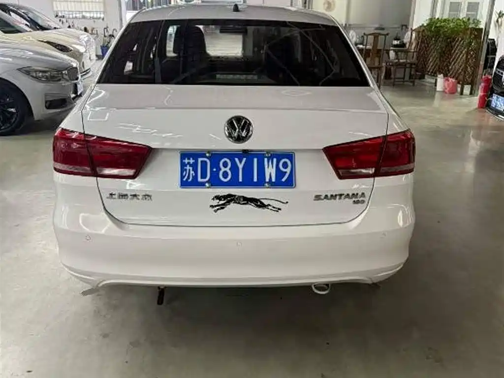 Volkswagen Santana 2015 1.6L Manual Comfort Edition фото 5
