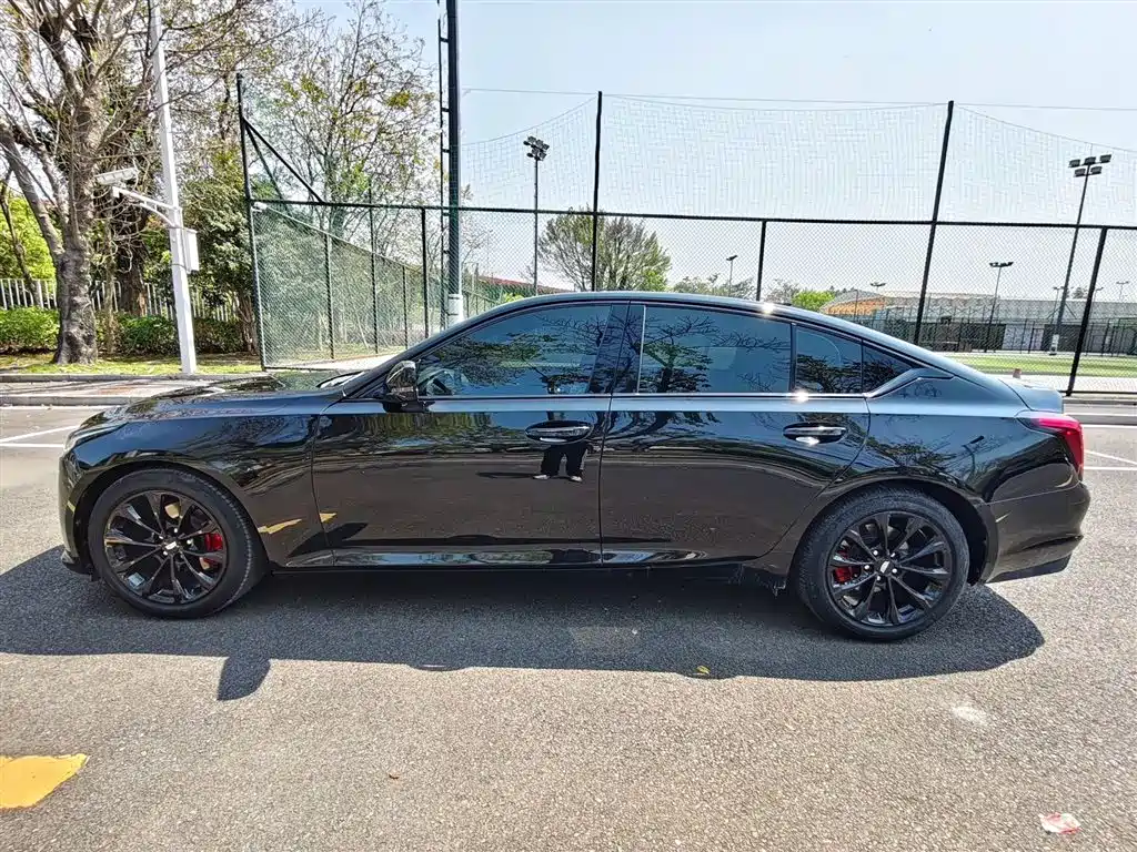 Cadillac CT5 2023 28T Luxury Style (Standard Edition) фото 4