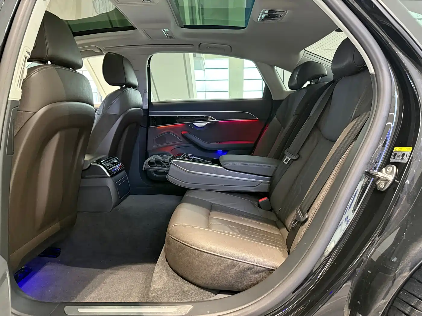 Audi A8 2019 Plus A8L 50 TFSI quattro Comfort фото 16