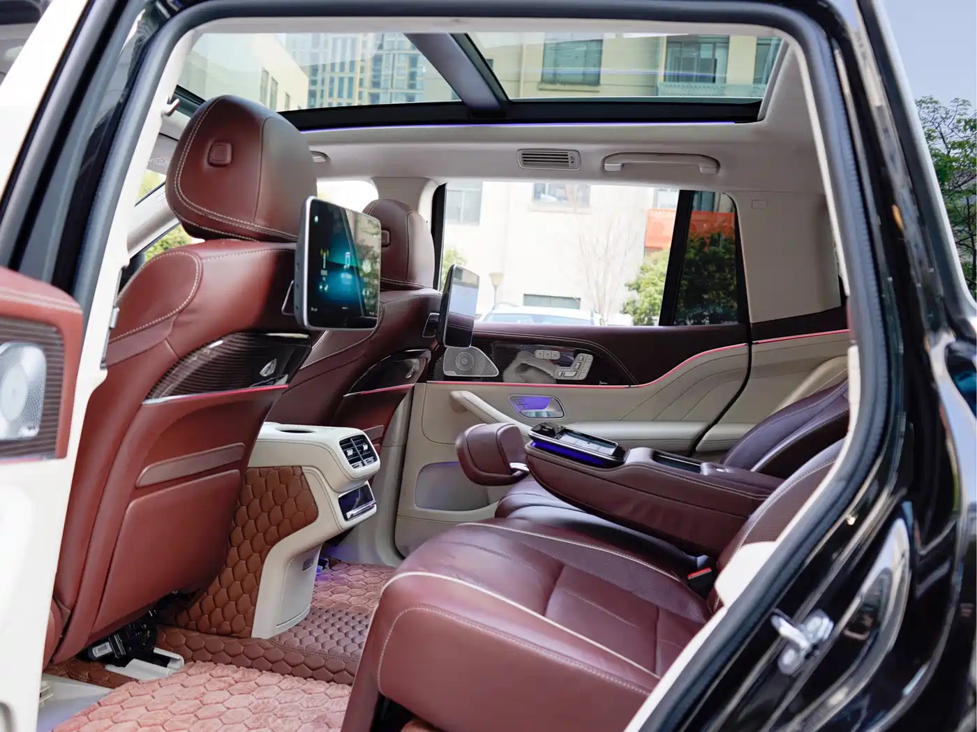 Mercedes-Benz Maybach GLS 2021 GLS 480 4MATIC фото 13