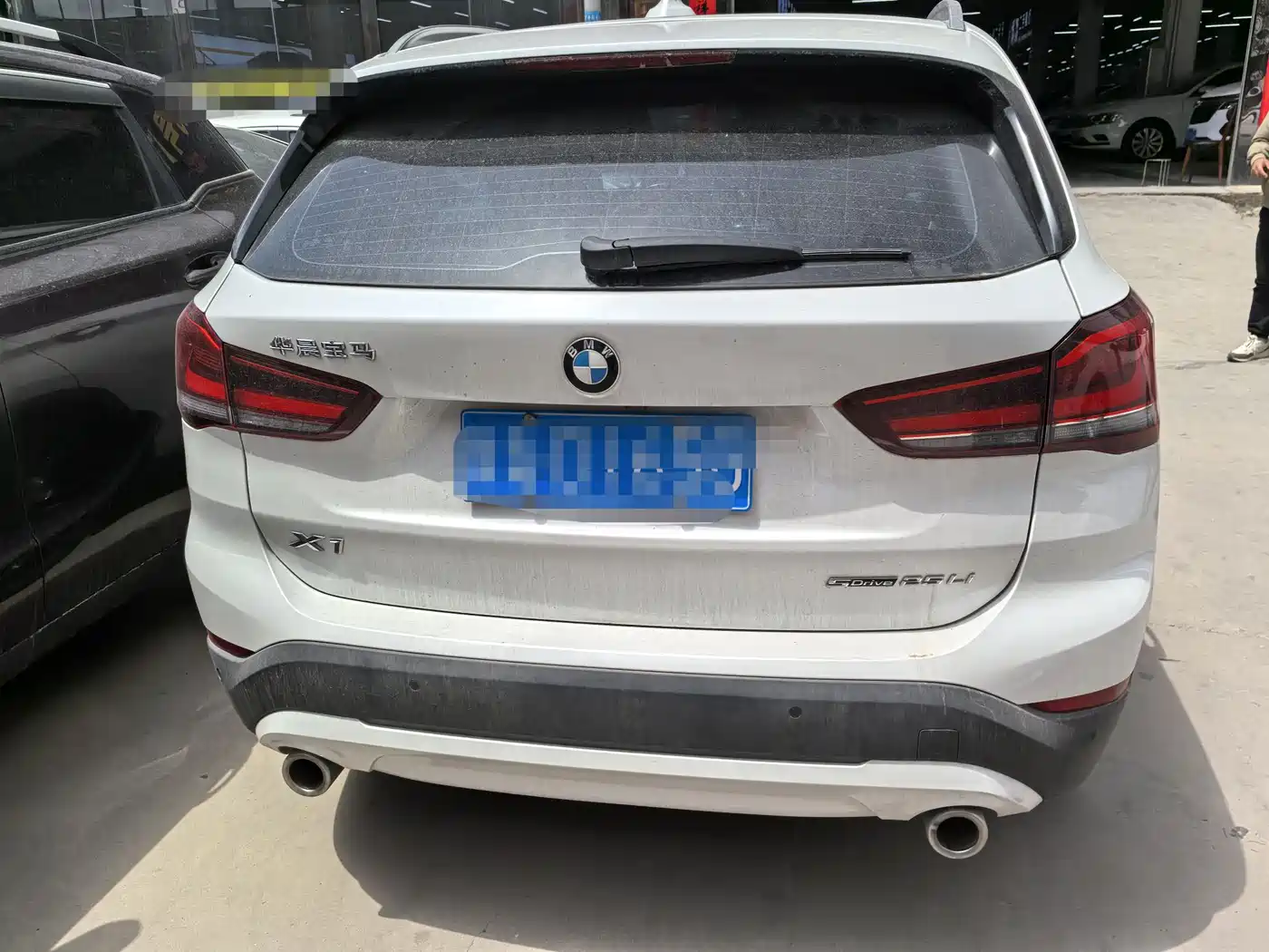 BMW X1 2022 sDrive25Li Leading фото 5