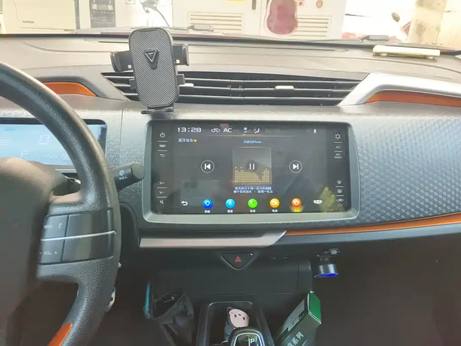 Geely Yuanjing X1 2018 2017 1.3L Auto Player Edition