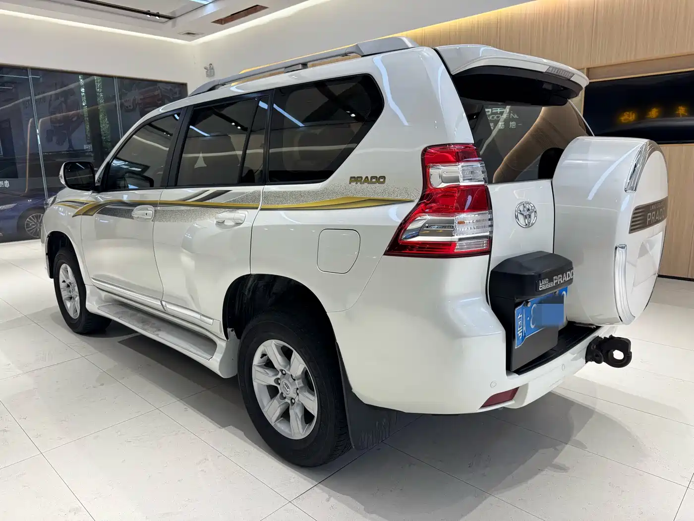Toyota Prado (Import) фото 4