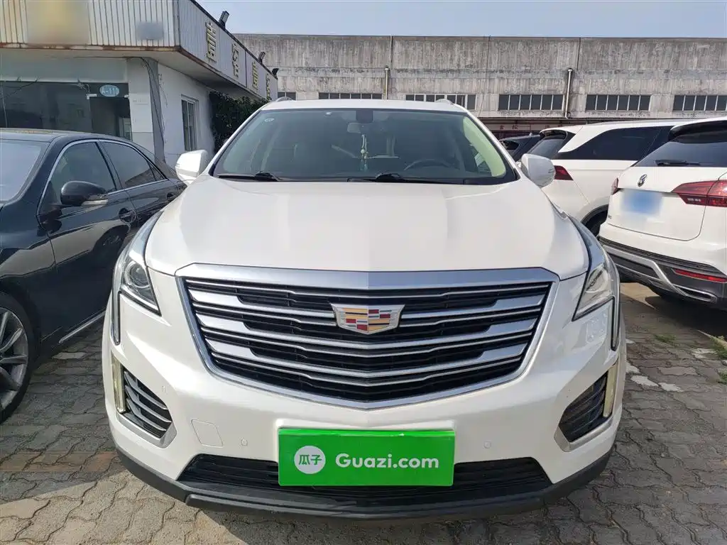 Cadillac XT5 2016 25T Luxury Model фото 3