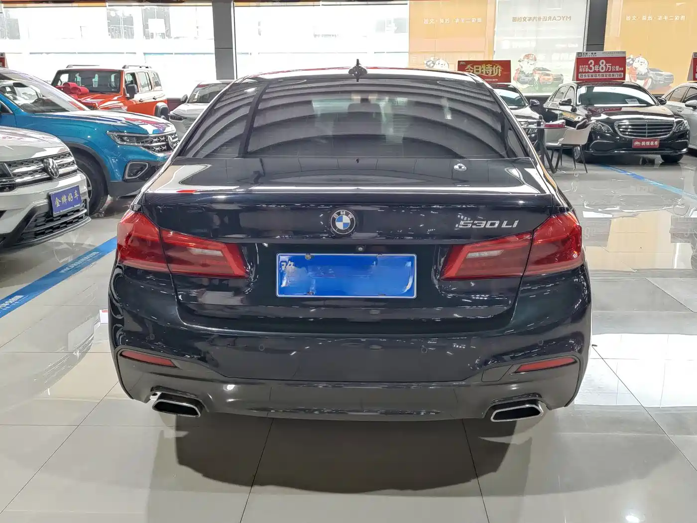 BMW 5 Series 2019 530Li Premium M Sport Package фото 17