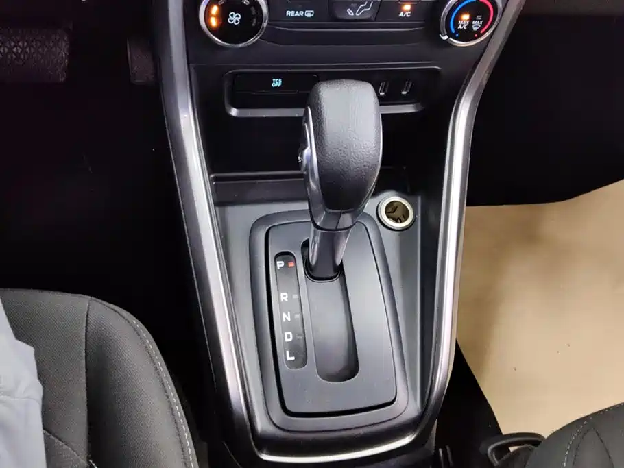 Ford EcoSport 2018 2018 1.5L Automatic Platinum Wing