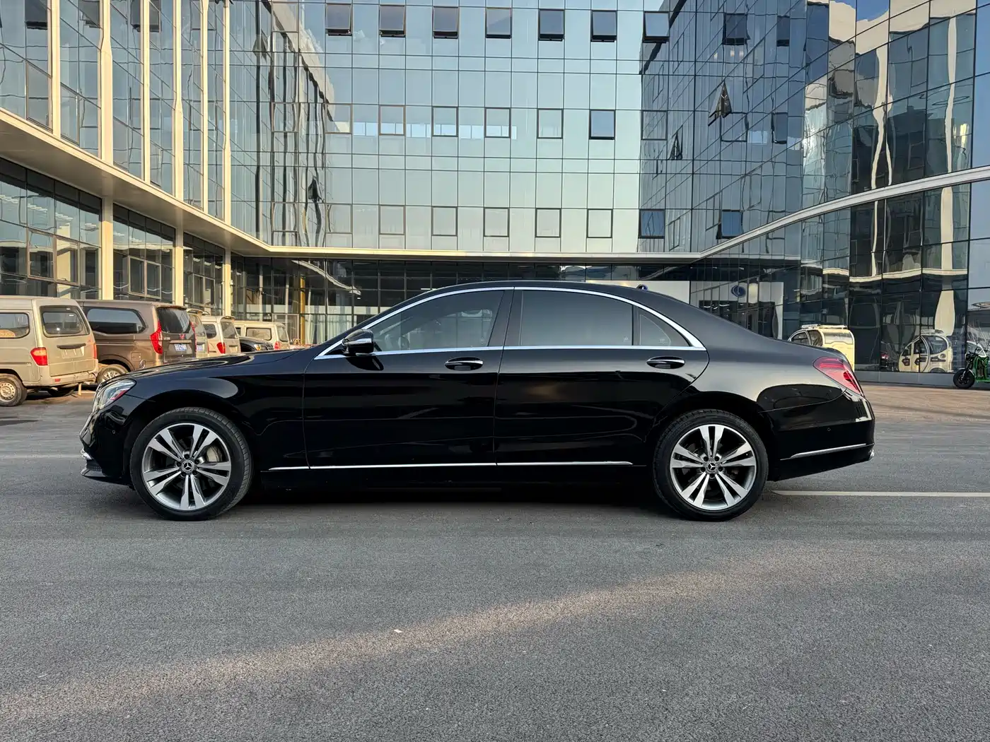 Mercedes-Benz S-Class 2019 S 320 L фото 16
