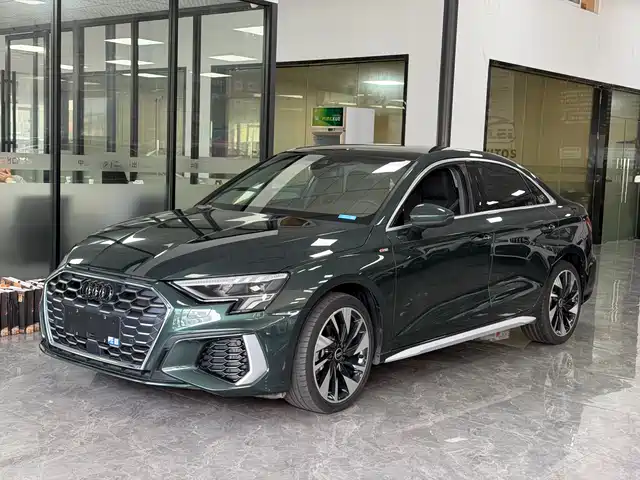Audi A3 2023 A3L Limousine 35 TFSI Fashion Sport — фото 1