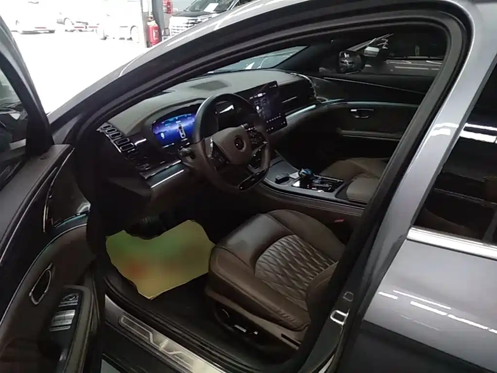 BYD Han 2024 Model DM-i Glory Edition 121KM Premium Type фото 16