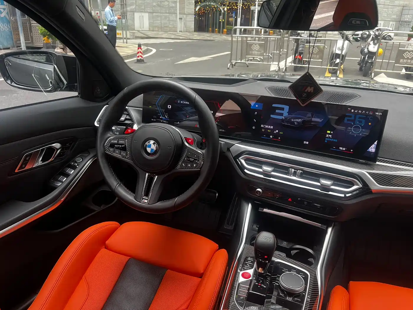 BMW M3 2023 M3 Sedan Thunder Edition фото 8