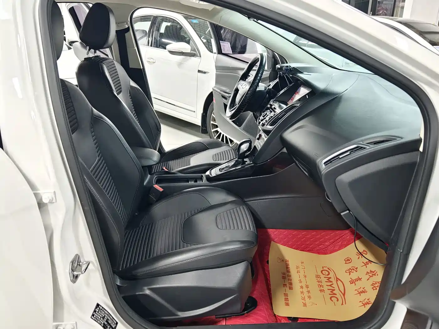 Ford Focus 2017 2017 Hatchback 1.6L Auto Fashion Smart Edition