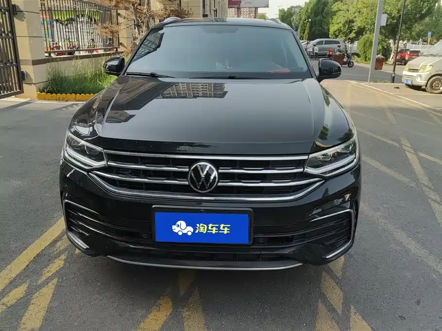 Volkswagen Tiguan X 2021 330TSI 2WD Flagship фото 2