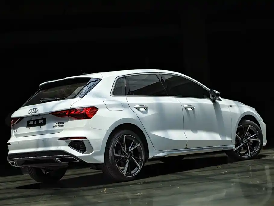 Audi A3 2022 Sportback 35 TFSI Style Sport фото 5