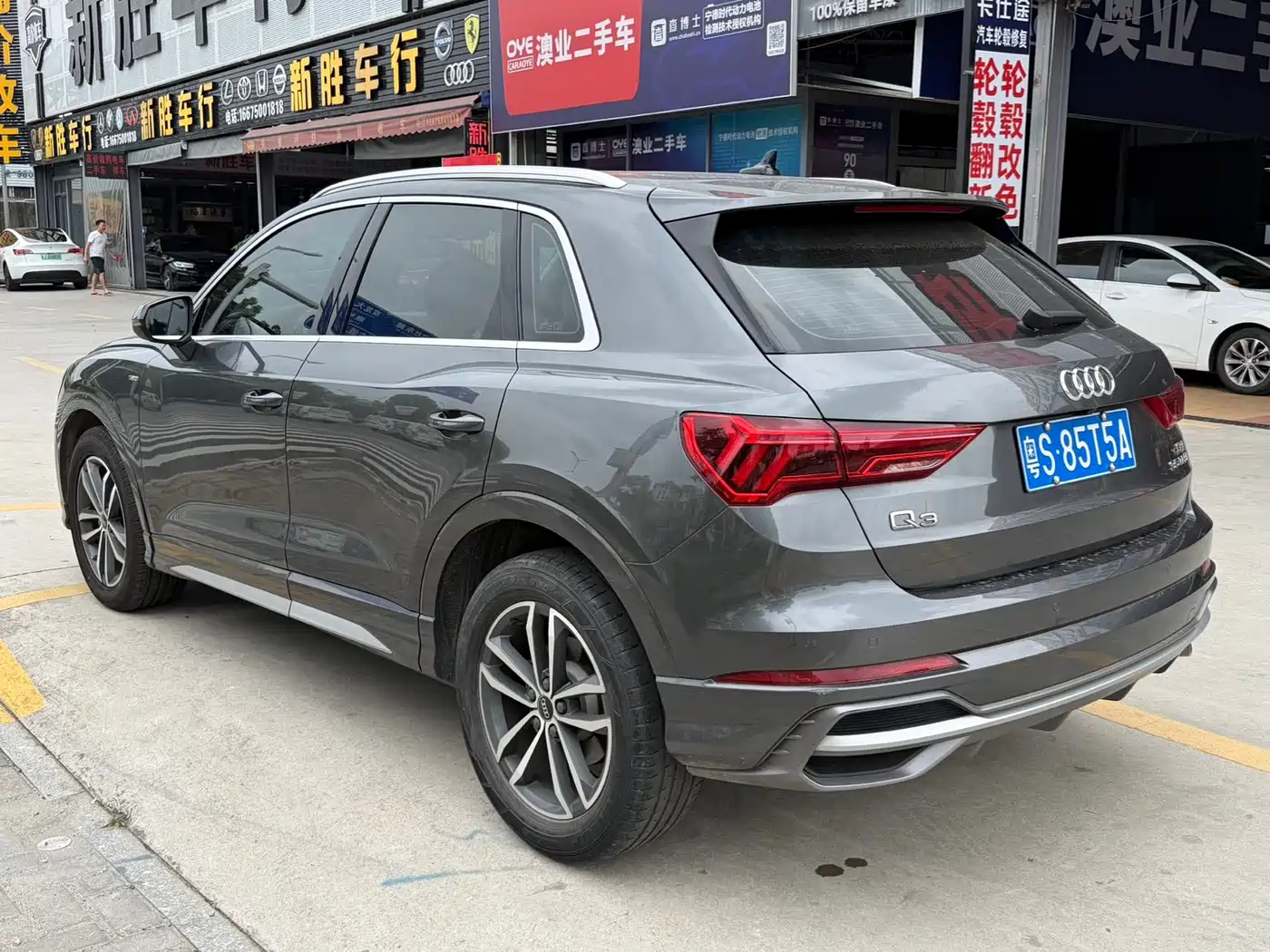 Audi Q3 2023 35 TFSI Progressive Dynamic (1.4T) фото 4