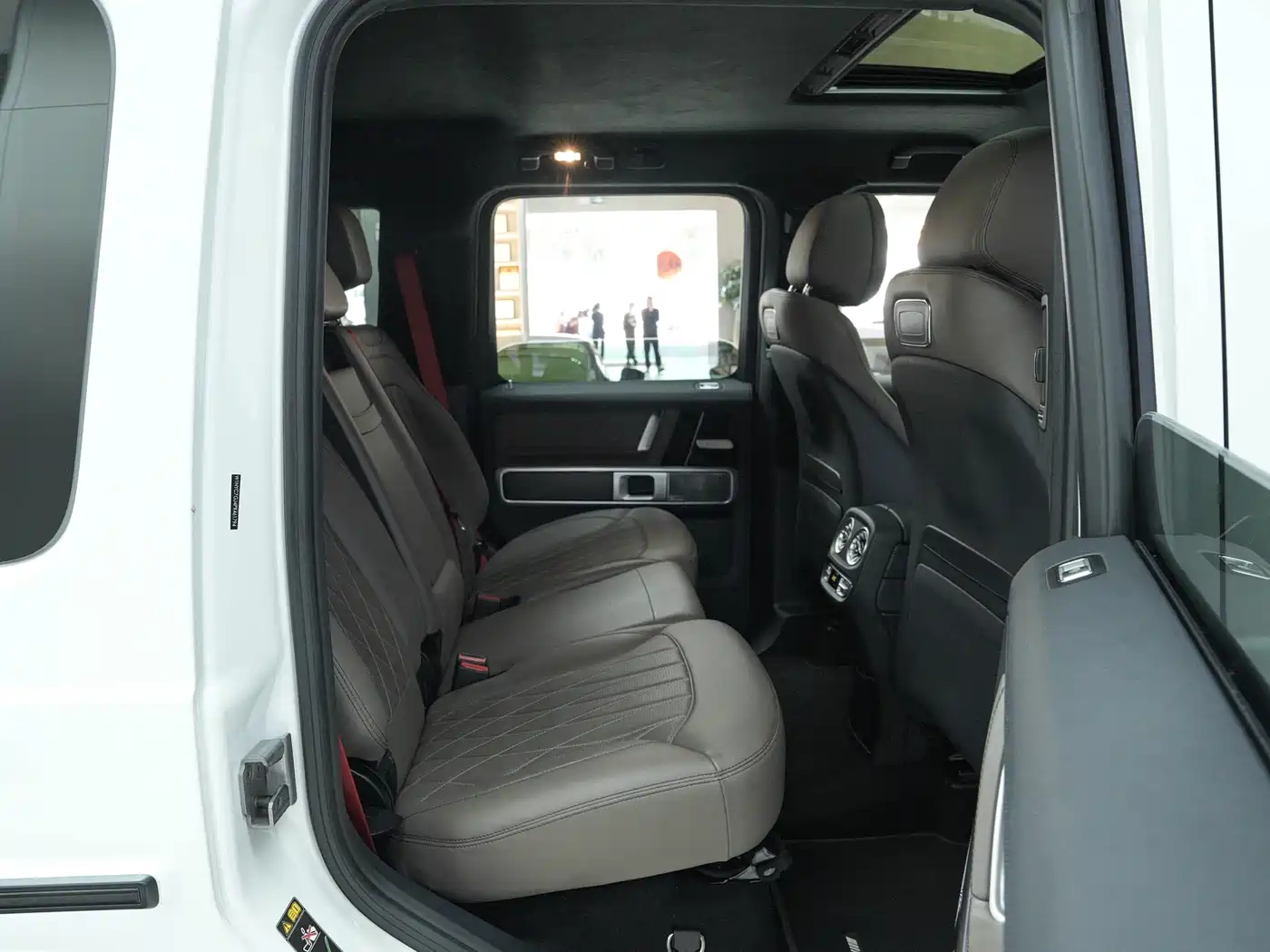 Mercedes-Benz G-Class AMG 2023 AMG G 63 фото 13
