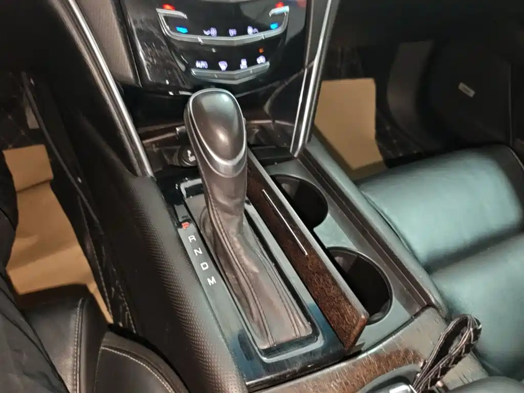 Cadillac XTS 2018 28T Elite фото 14