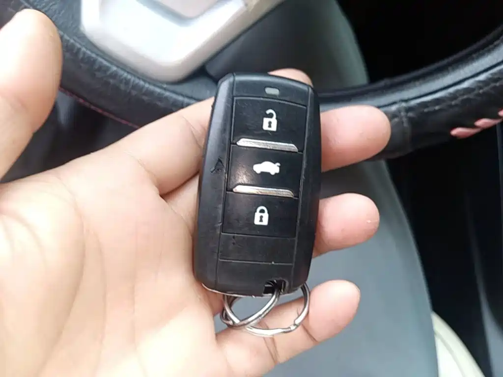 Changan Yuexiang V7 2016 2016 1.6L Auto Joy Version China V