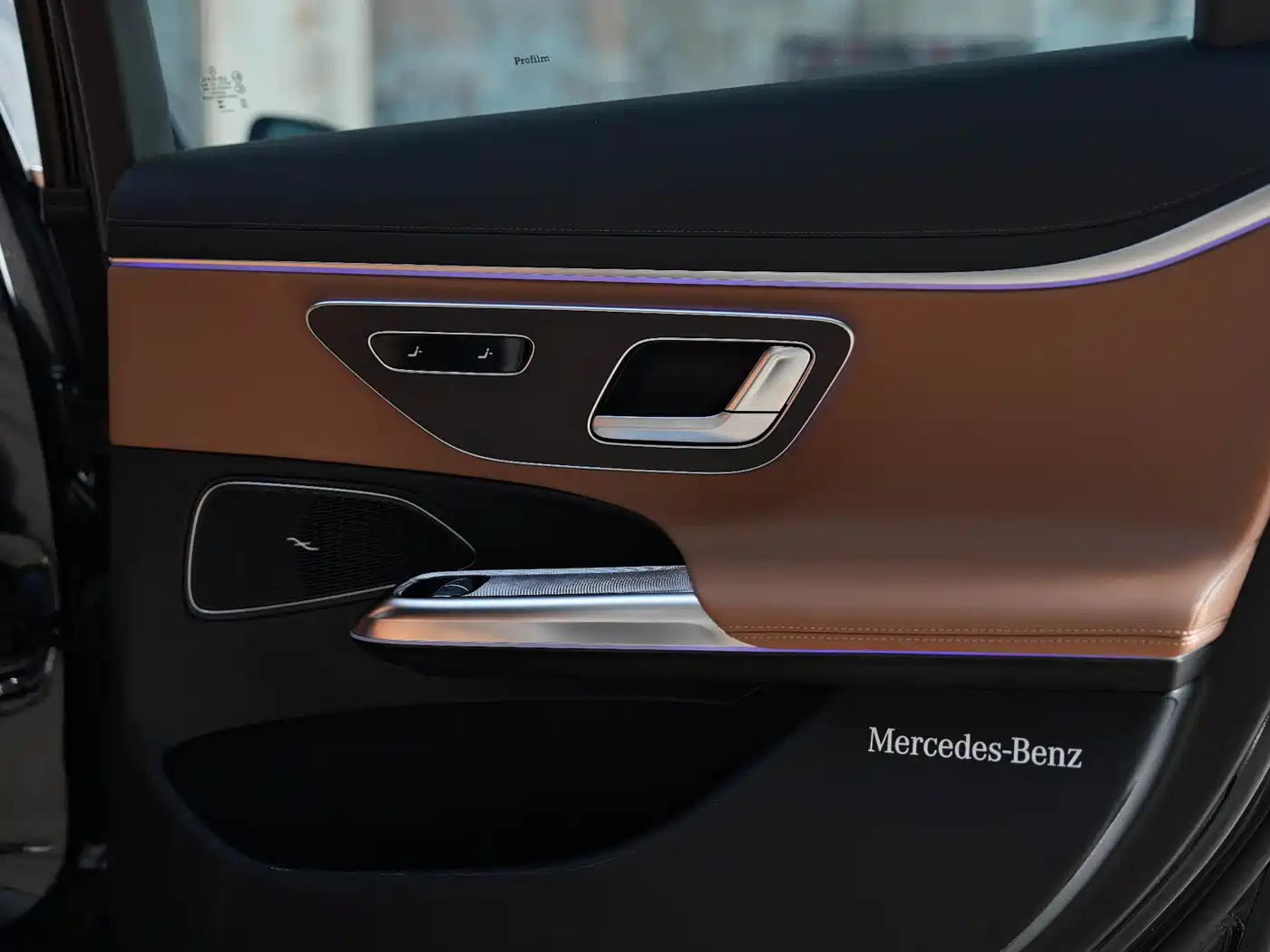 Mercedes-Benz E-Class 2024 E 300 L Fashion фото 22